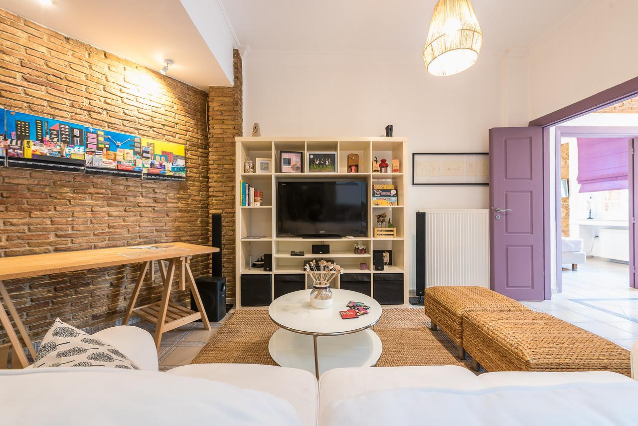 Elegant Kerameikos Apartment By Cloudkeys Athena Bagian luar foto